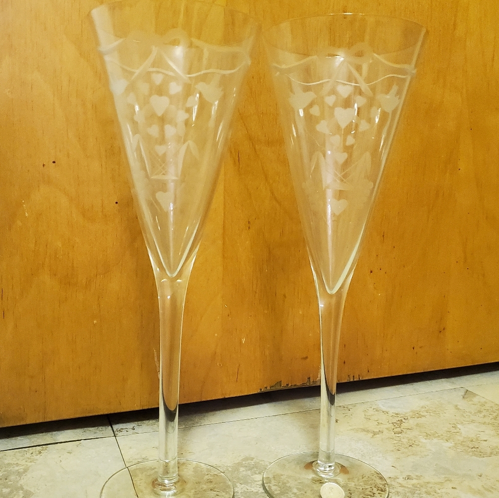 Doves and Hearts Wedding Champagne Flutes 10"